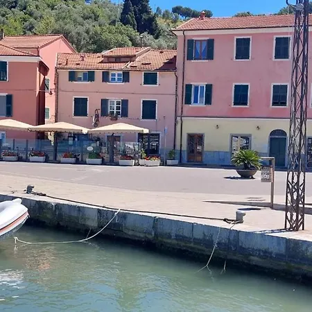 Cinque Terre - Le Grazie On The Waterfront * 韦内雷港